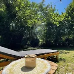 Holiday home 100 Eves Haz