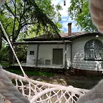 Holiday home 100 Eves Haz