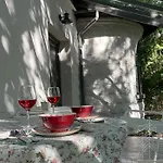 100 Eves Haz Holiday home *