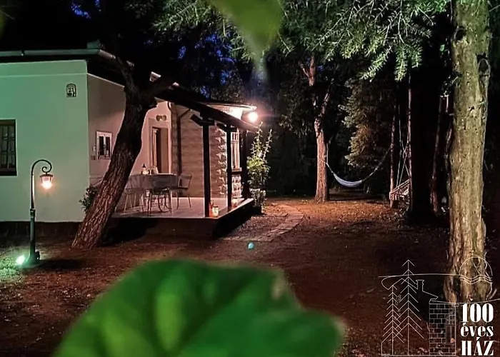 Nyaraló 100 éves Ház *