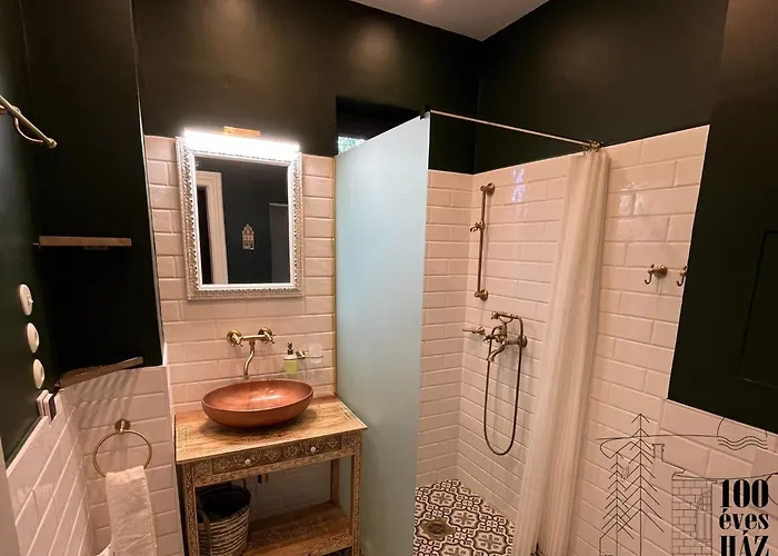 Nyaraló 100 éves Ház Balatonakarattya